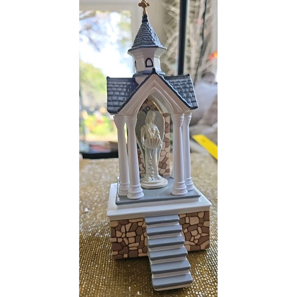 Dept 56 The Original Snow Village Holy Spirit Baptistery Music Box #55022 w/Box